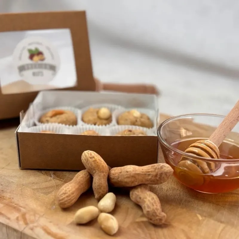 كرات الطاقة مع عسل